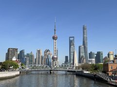 向新跃升&nbsp;供需两旺&nbsp;上海上半年GDP同比增